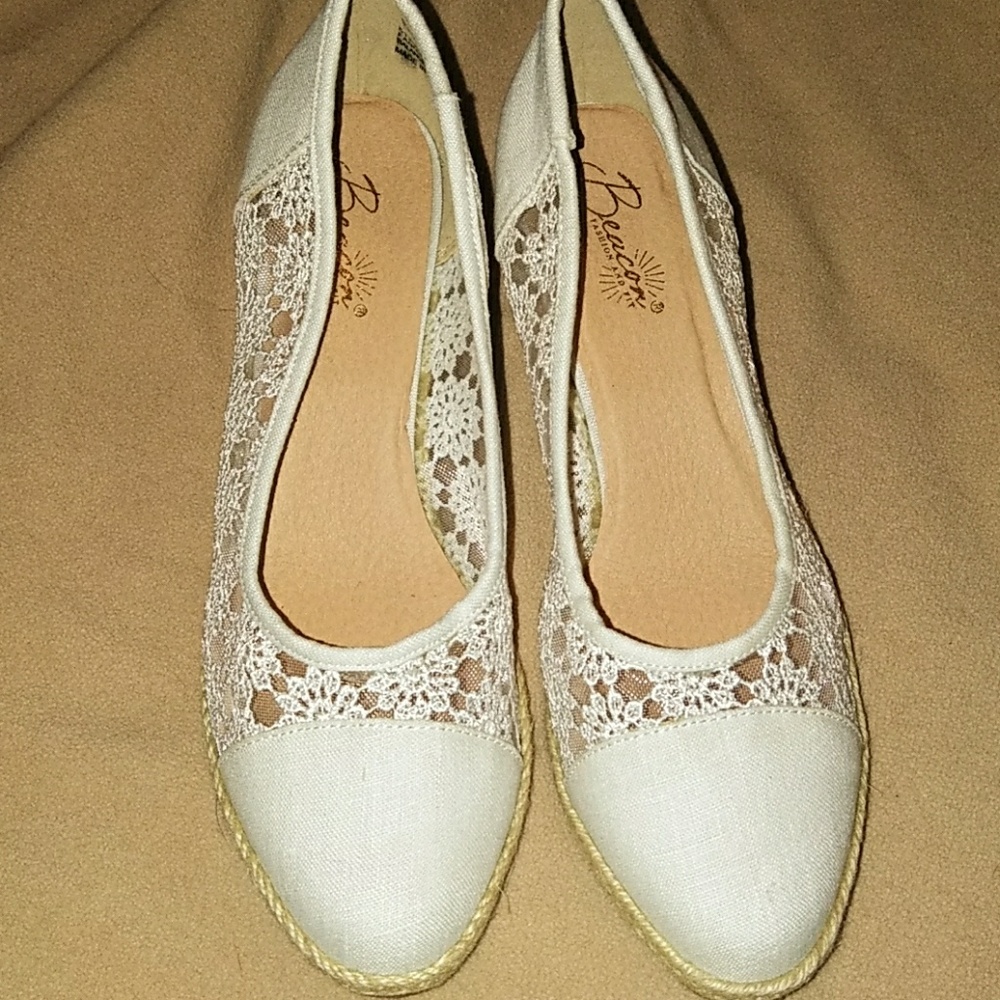 White lace wedge